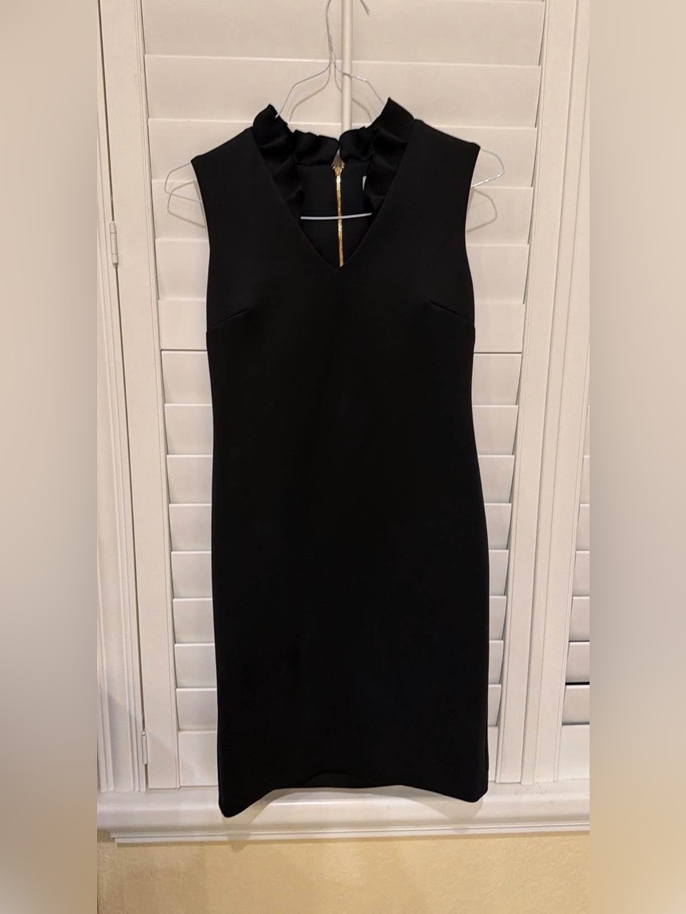 Calvin Klein Black Sleeveless V-Neck Midi Dress with Ruffle Collar